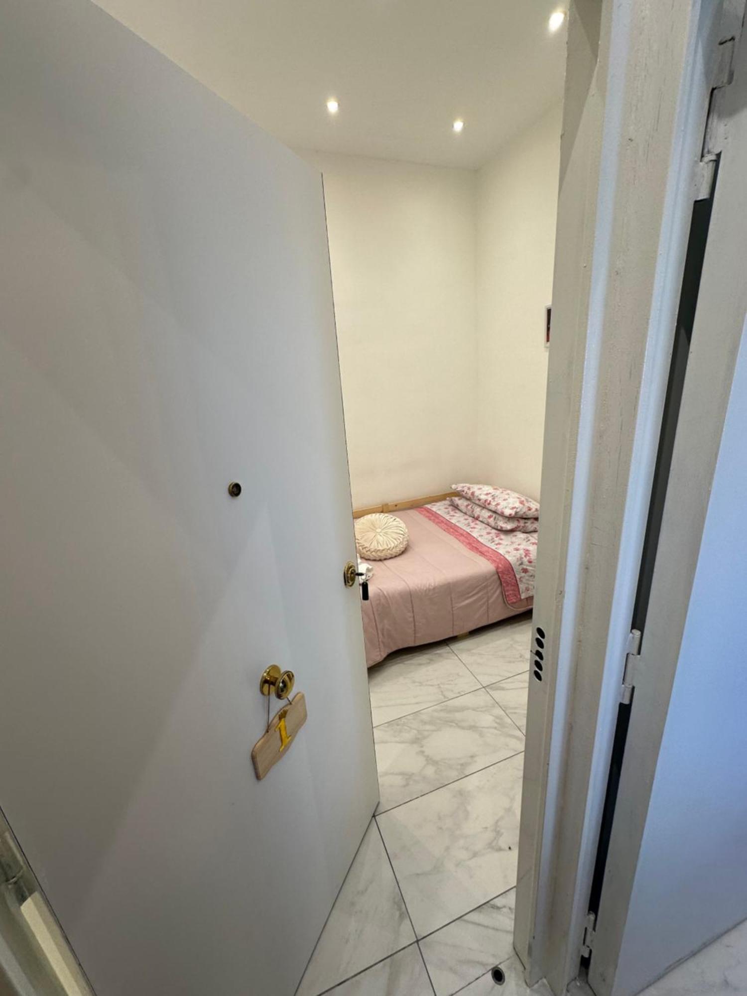 那不勒斯Residenza Marvin De Curtis公寓 外观 照片